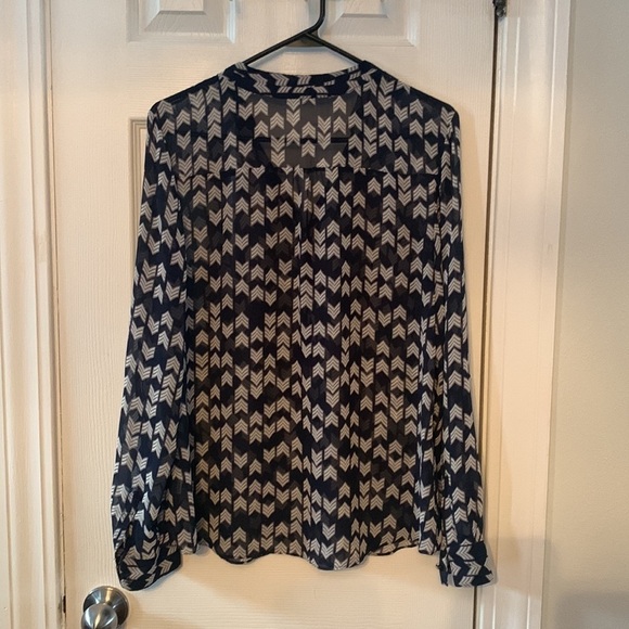 a.n.a Long sleeve Blue & White Blouse Size L #015 - Picture 4 of 11